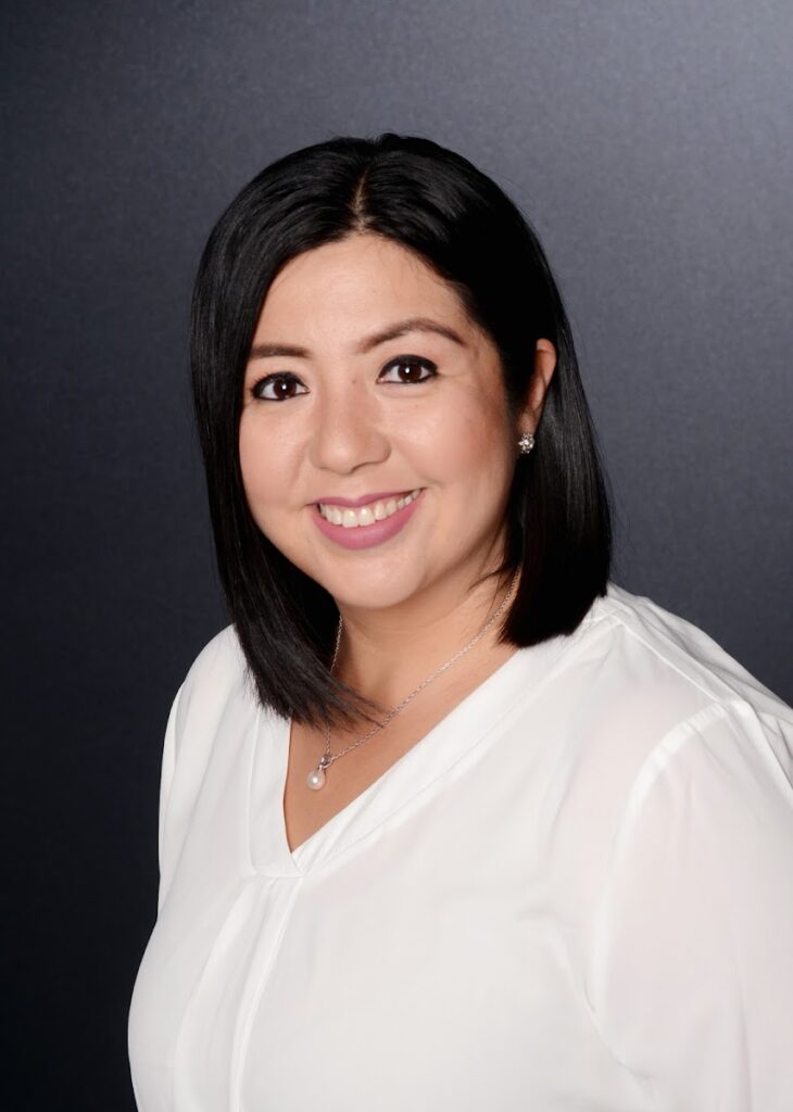 Sarah Lin, Real Estate Broker Castle Realty Homes